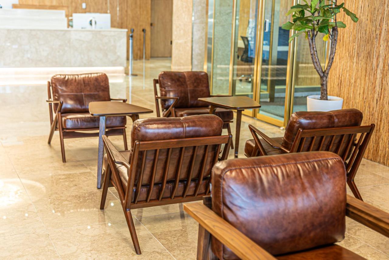 Hotel The Grang مدينة سيوجويبو المظهر الخارجي الصورة