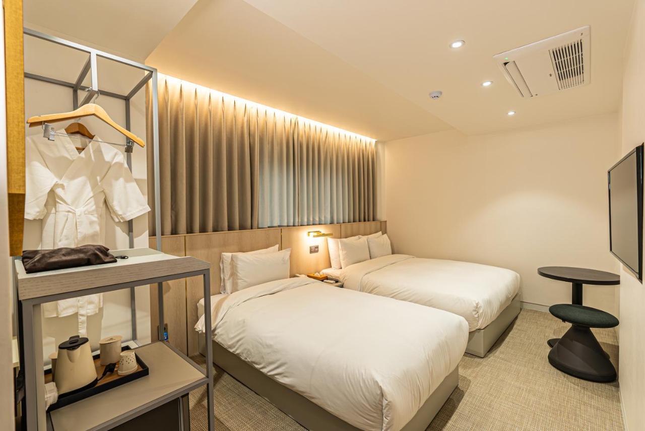 Hotel The Grang مدينة سيوجويبو المظهر الخارجي الصورة
